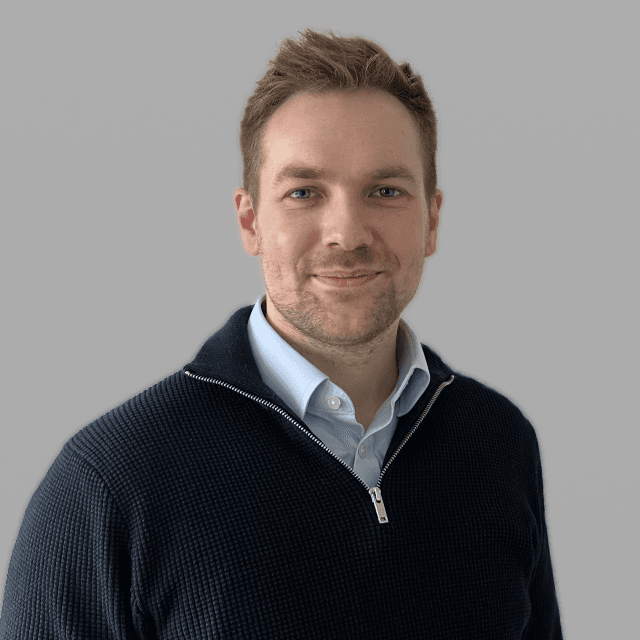 Dr Matt Ryan