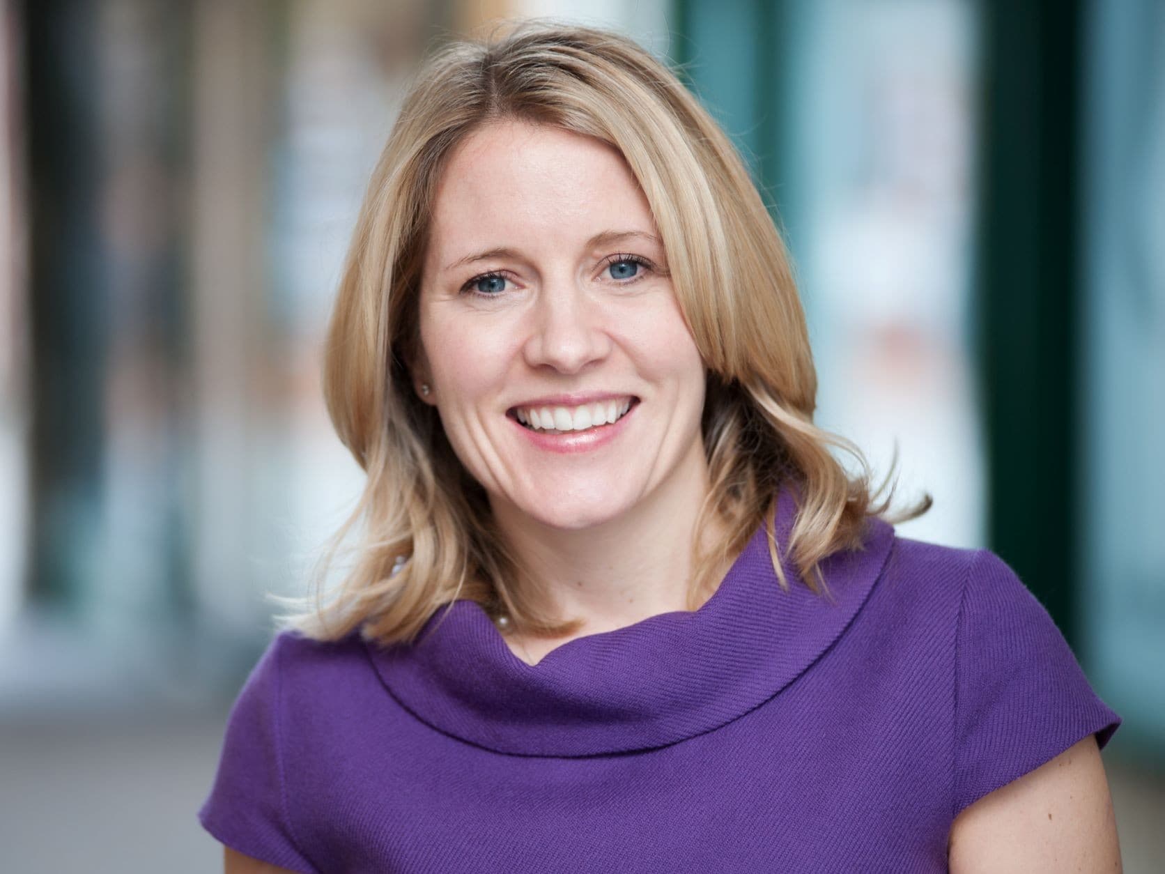 Dr Kate Hutchings